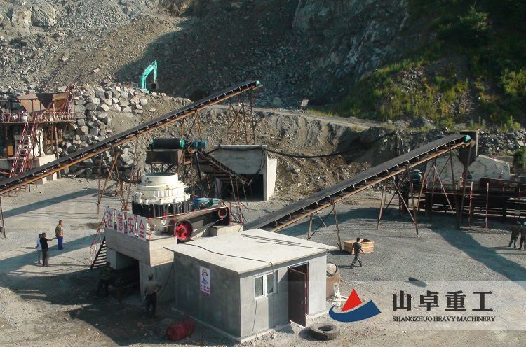 圓錐式破碎機生產現(xiàn)場